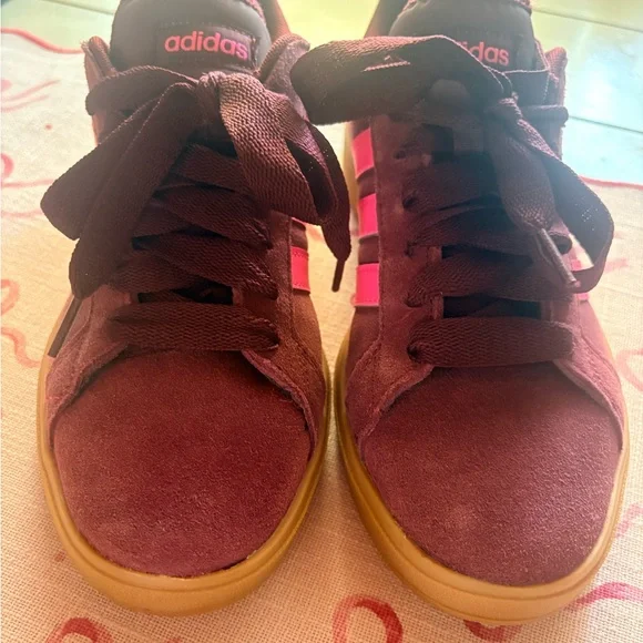 Adidas Women’s Maroon Velvet Sneakers with Hot Pink Stripes - Picture 2 of 4